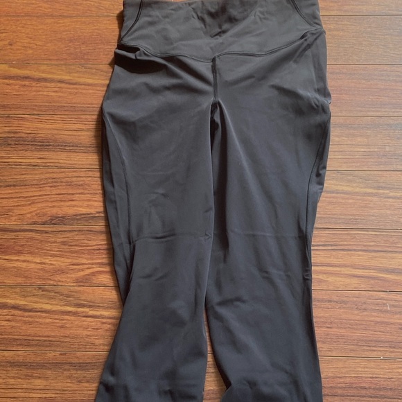 Selling these lulus had them for a while but just never worn them - Picture 2 of 4